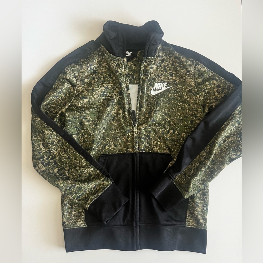 Nike Green and Black Camouflage Jacket
